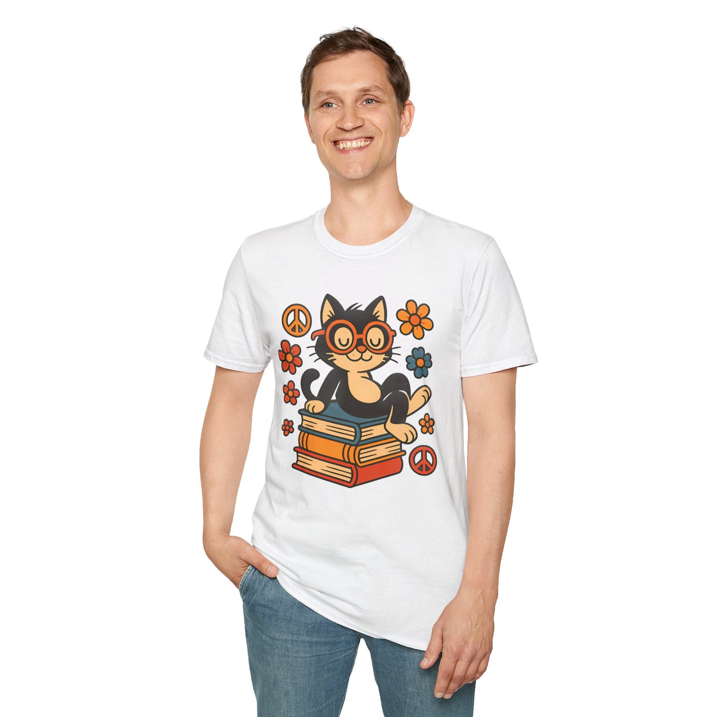 Cute Cat Reading T-Shirt – Vintage-Inspired Tee for Bookworms, Cat Lovers & Peaceful Souls