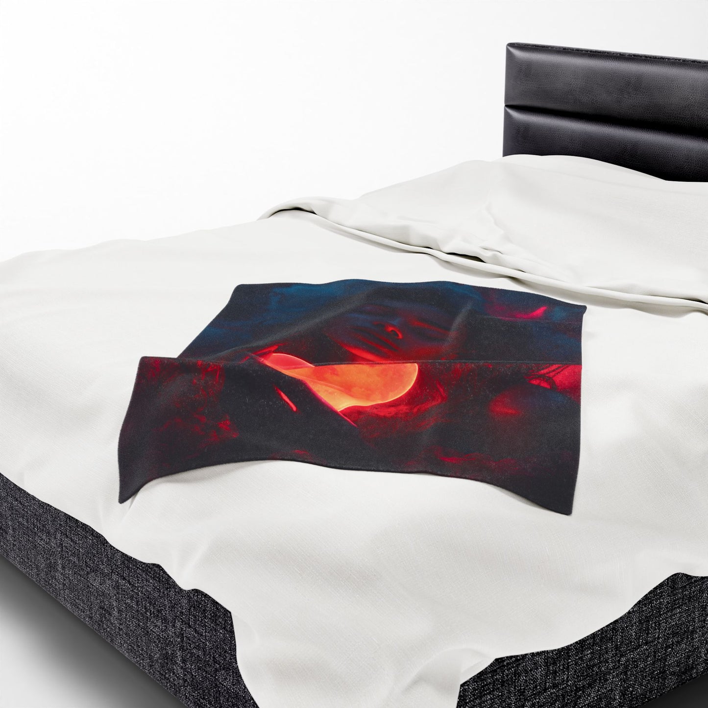 Romantic Velveteen Plush Blanket with Heart Design - Cozy Gift for Valentine's Day, Home Decor, Throw Blanket, Soft Blanket, Bedroom