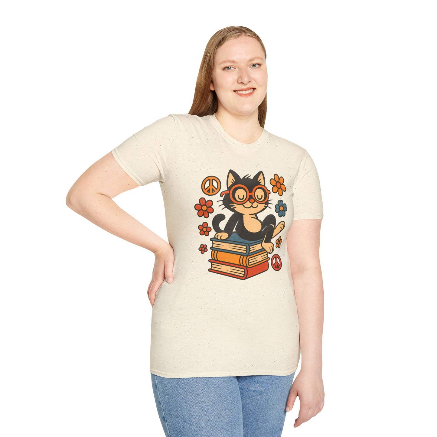 Cute Cat Reading T-Shirt – Vintage-Inspired Tee for Bookworms, Cat Lovers & Peaceful Souls