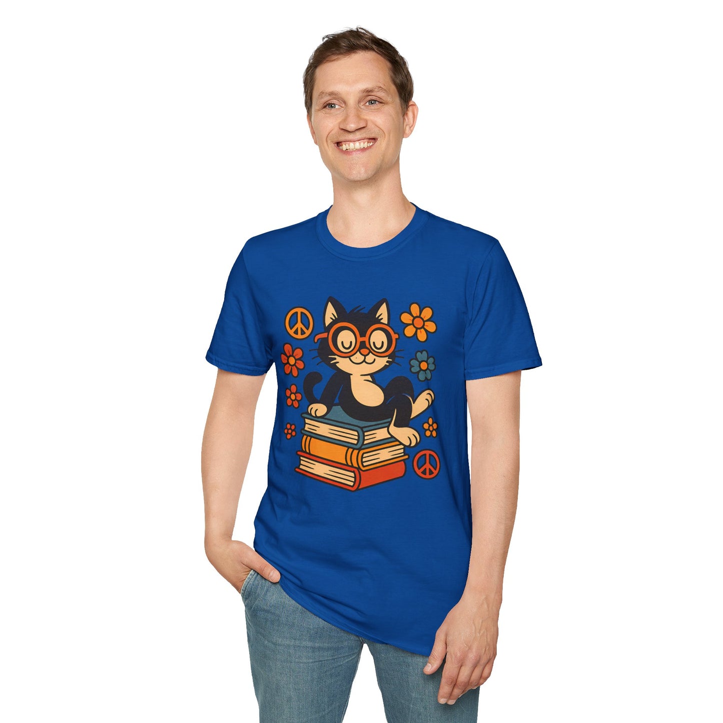 Cute Cat Reading T-Shirt – Vintage-Inspired Tee for Bookworms, Cat Lovers & Peaceful Souls