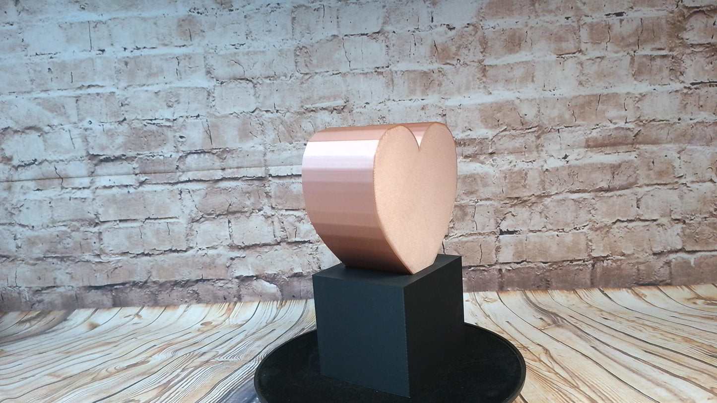 Medium Heart Block Sculpture – Symbolic Modern Love Decor – 3D Printed Gift