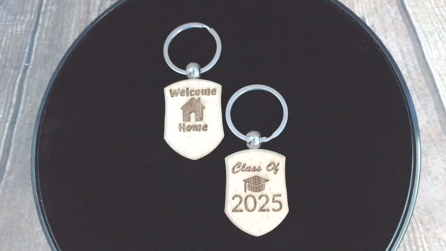Personalized Wooden Keychain – Laser Engraved Gift – Custom Shape & Message